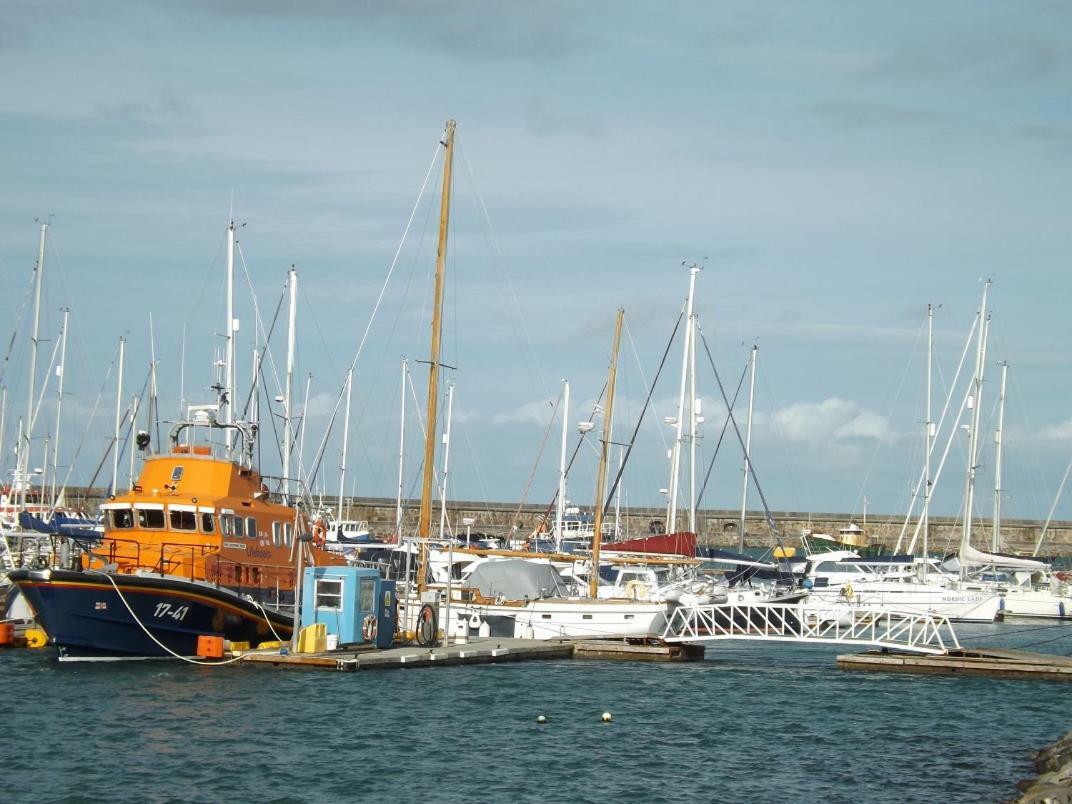 Апартаменты Ynys Lawd, Holyhead Marina Экстерьер фото